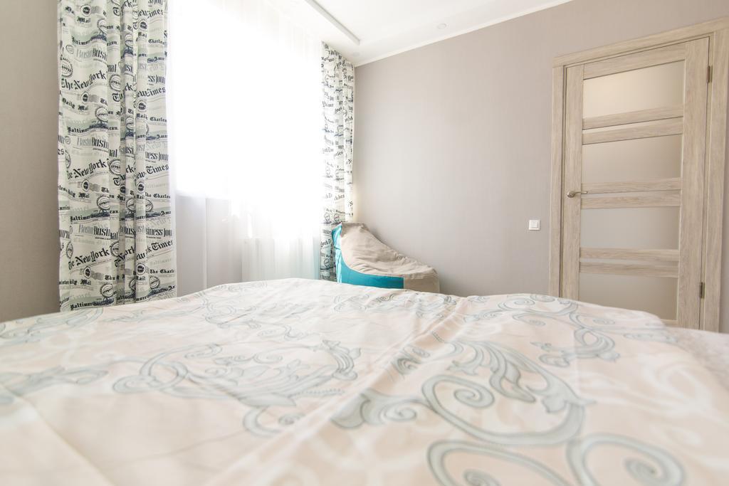 Vip Apartmen Apartamento Sumy Exterior foto